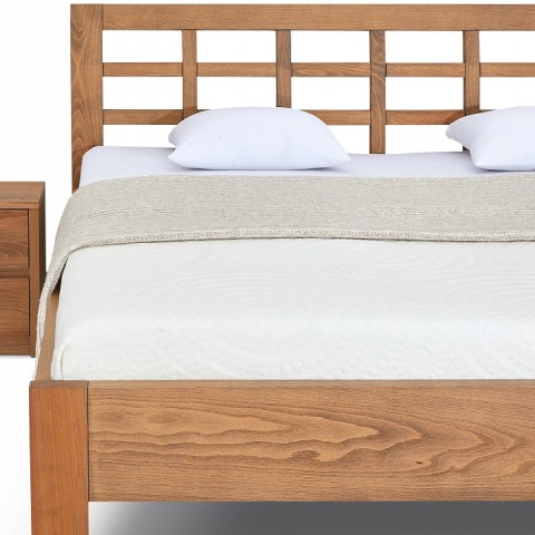 Postel z masivu GEONA detail hlavového čela (1)