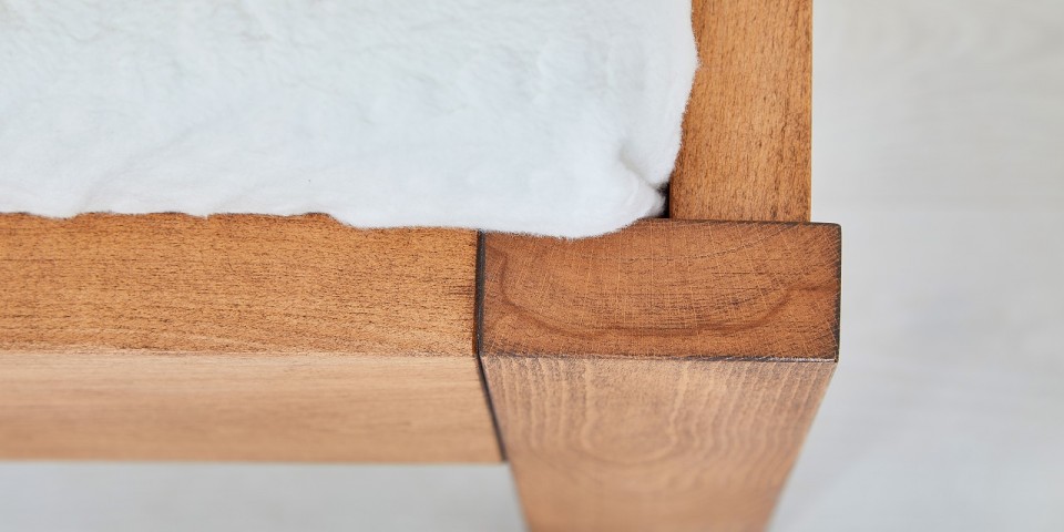 Postel s úložným prostorem GABRIELA detail nožního čela