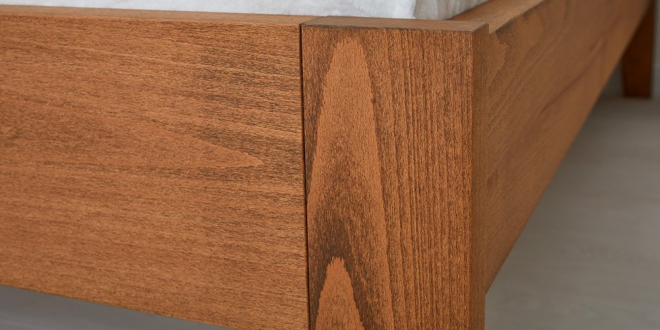 Postel s úložným prostorem GITA detail nožního čela