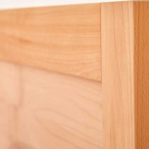 Postel s úložným prostorem CAPRI detail hlavového čela